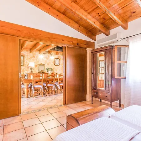 Es Mua Villa Muro