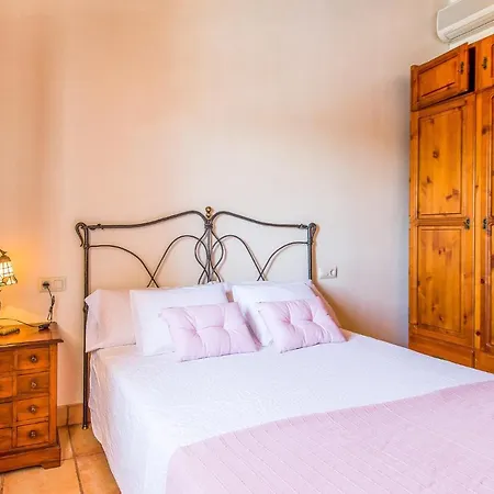 Villa Es Mua